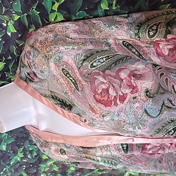 Vintage Victorias Secret Nightgown - Picture 2 of 7